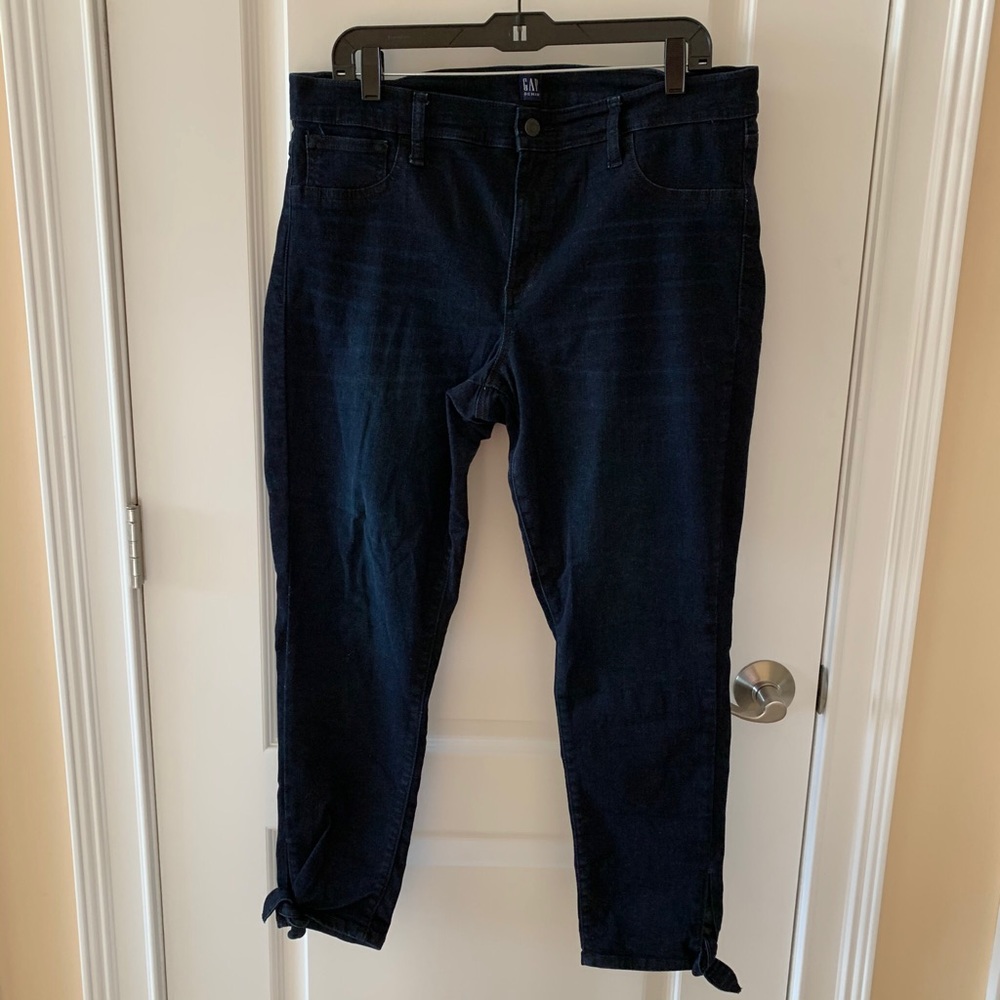 Gap Favorite Jegging